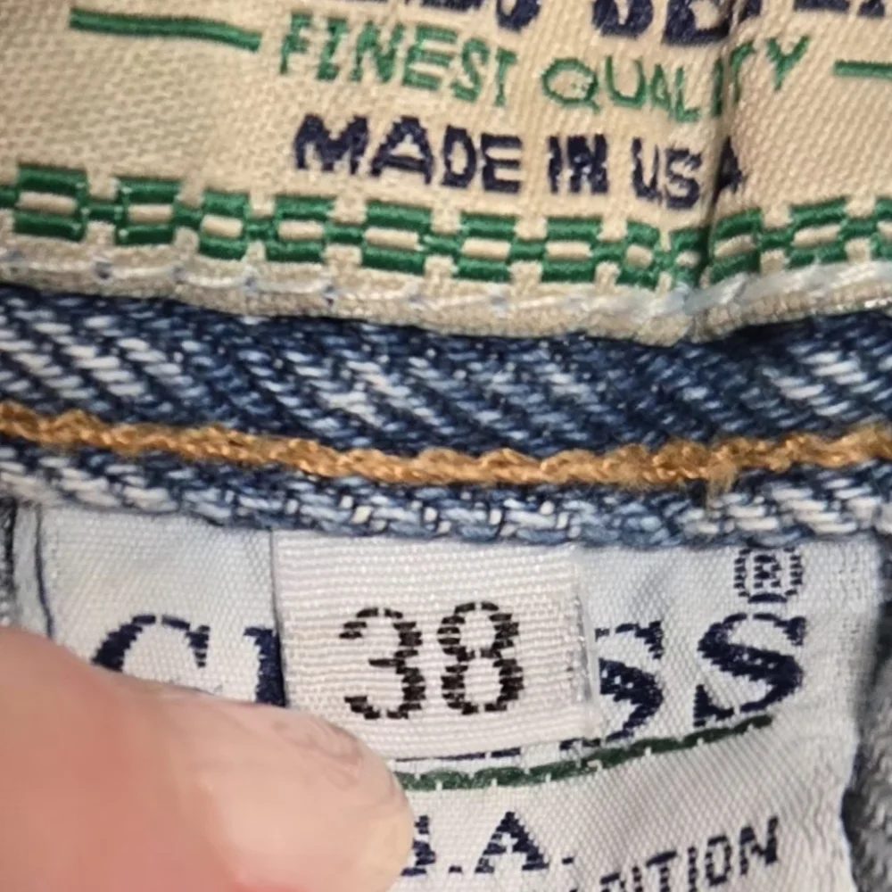 Men's Vintage GUESS Jeans - Picture 7 of 8